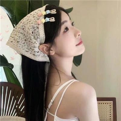 呢个校园选乜鬼
